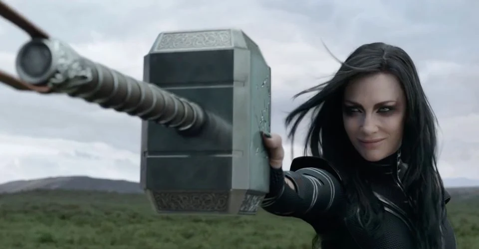 Hela Mjolnir Ragnarok