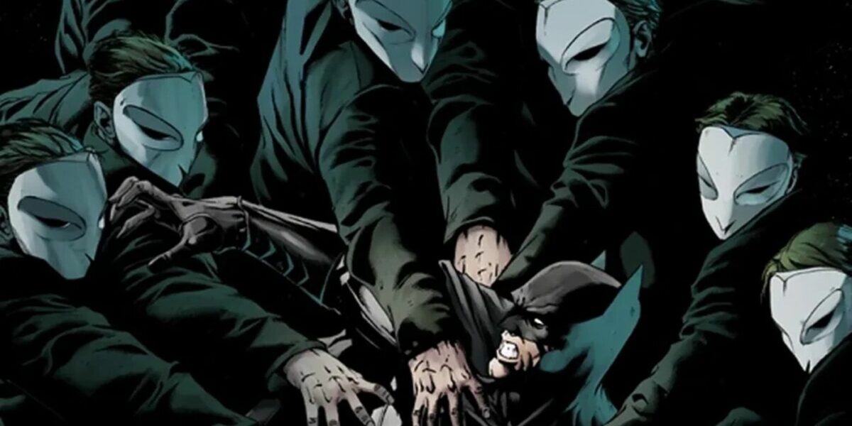 The Batman teases The Court of Owls