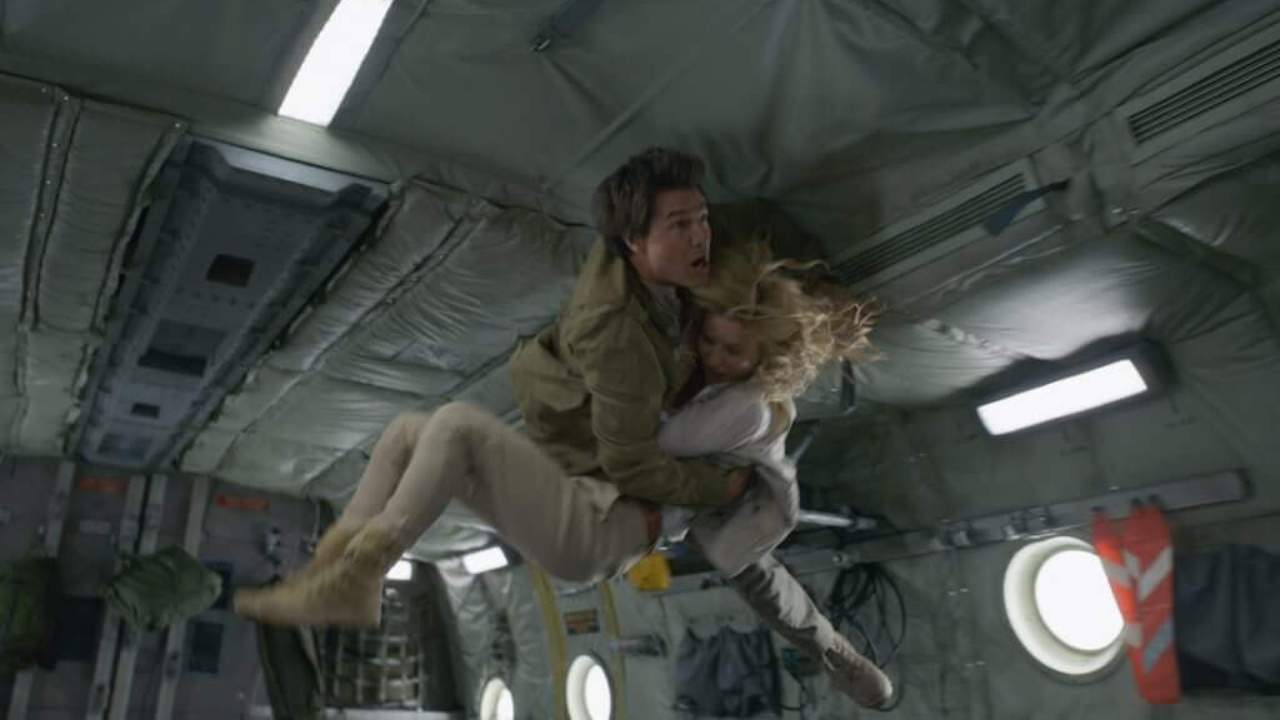 The zero gravity stunt in The Mummy