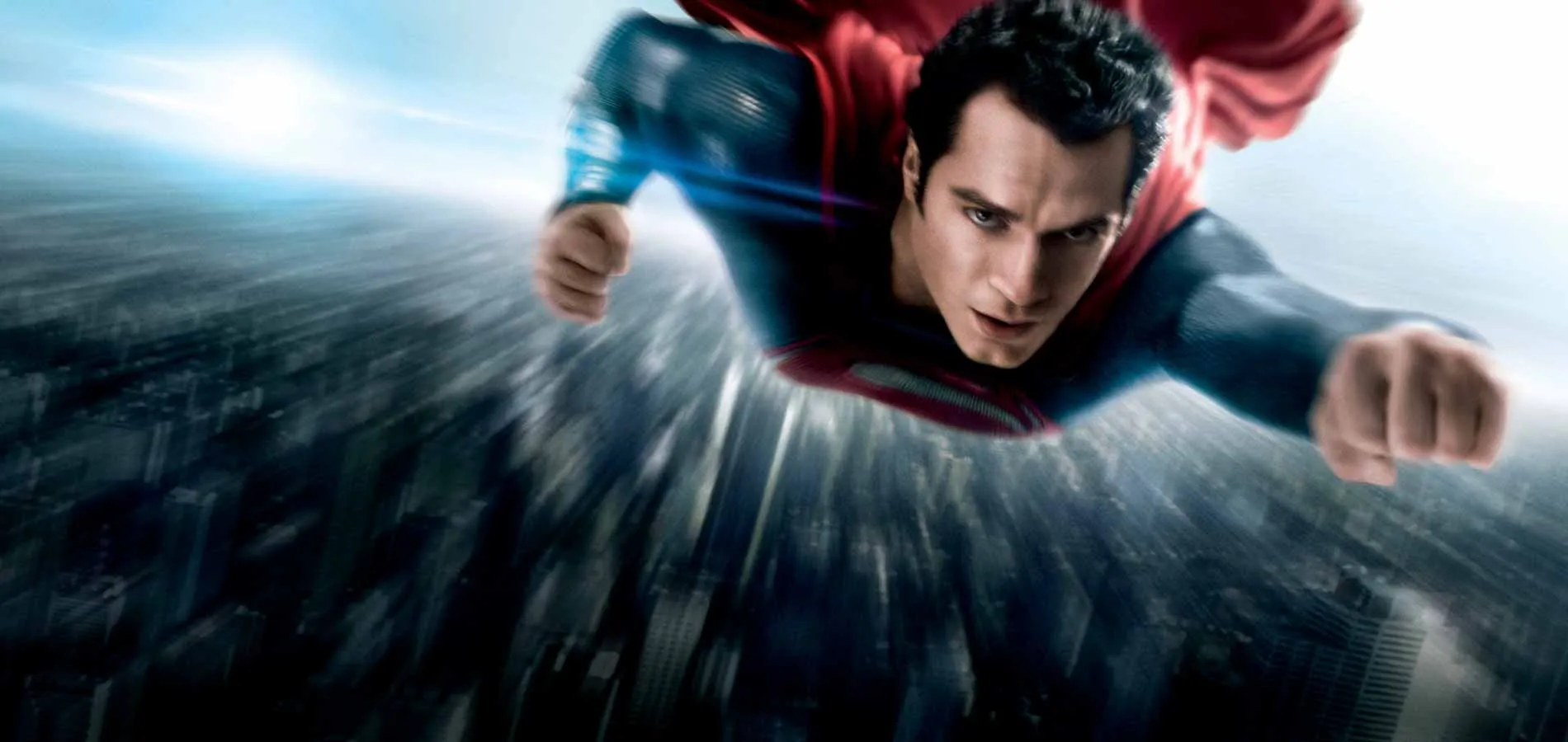 Henry Cavill reportedly in talks for a Superman cameo