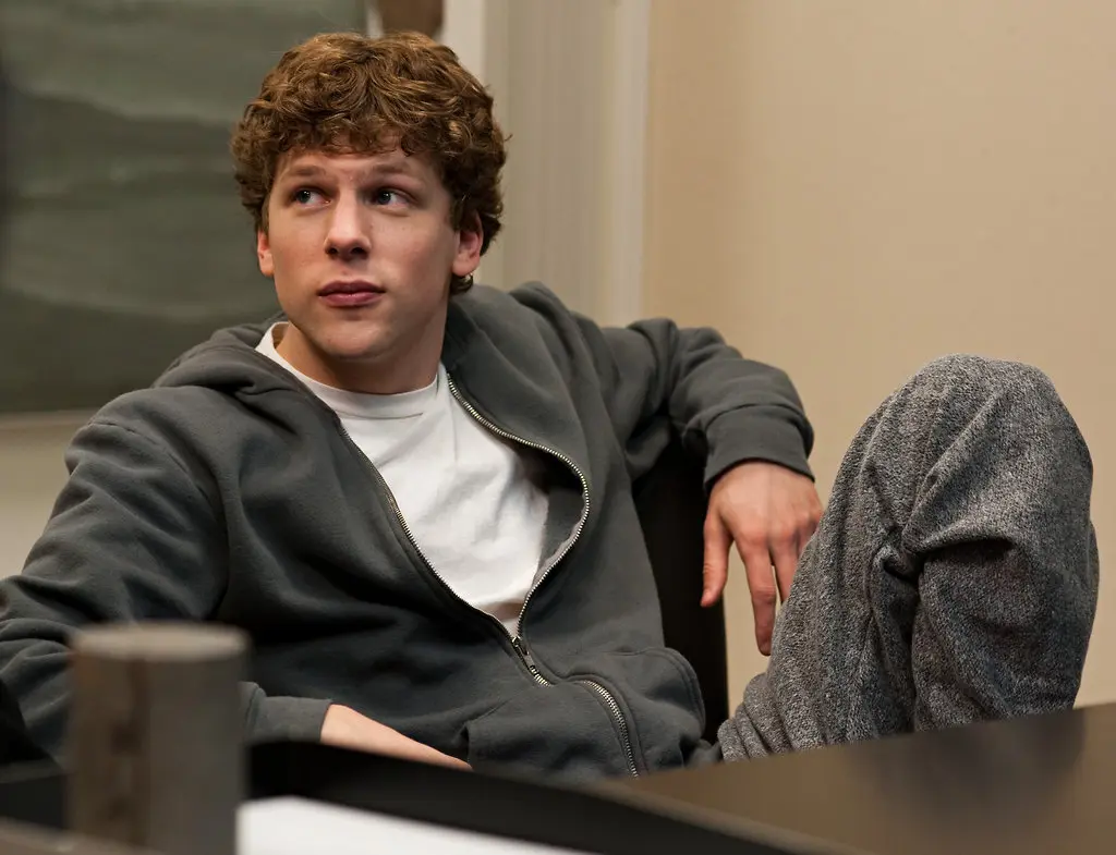 Jesse Eisenberg as Mark Zuckerberg in The Social Network (2010).