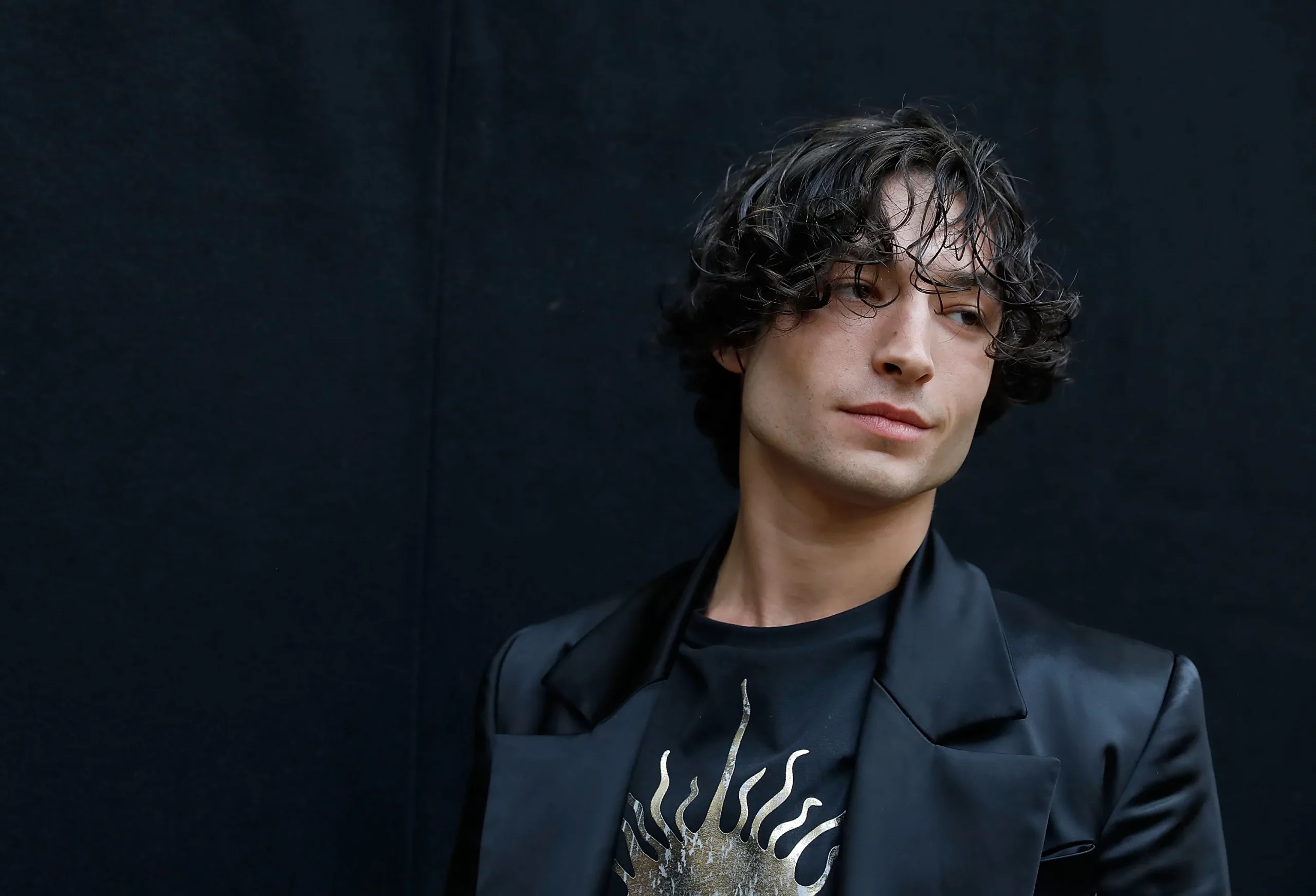 Ezra Miller FandomWire