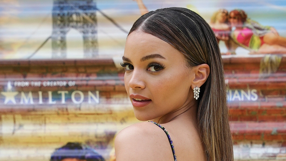 Leslie Grace