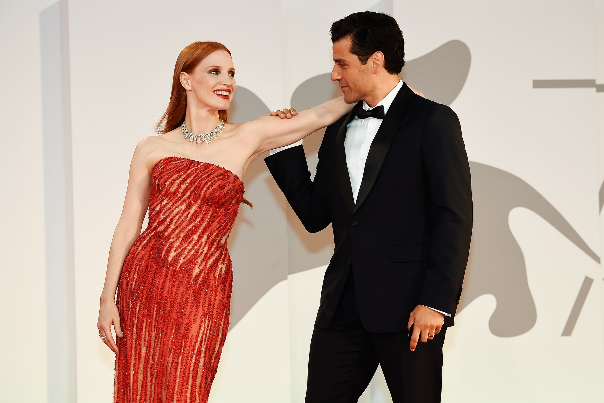 Jessica Chastain and Oscar Isaac